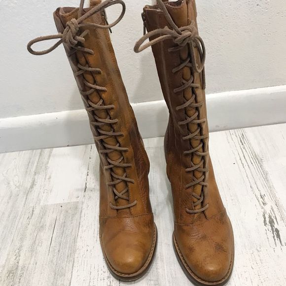 Ugg Camille Lace Up Heel Boot with Fur Detail - Picture 5 of 11